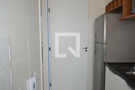 Cozinha de kitnet/studio para alugar com 1 quarto, 27m² em Vila Dom Pedro I, São Paulo