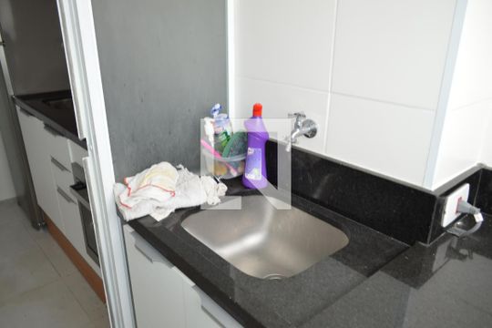 Área de Serviço de kitnet/studio para alugar com 1 quarto, 27m² em Vila Dom Pedro I, São Paulo