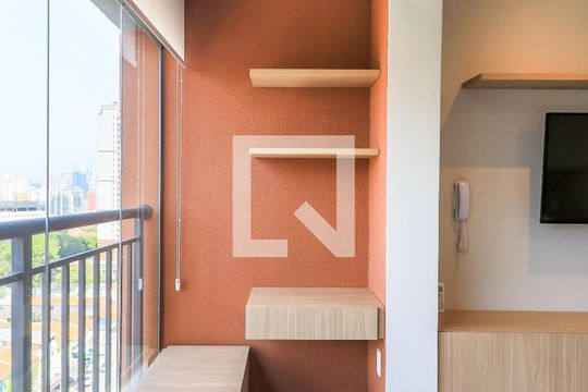 Varanda de kitnet/studio à venda com 1 quarto, 27m² em Santo Amaro, São Paulo