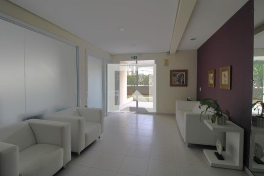 Hall de apartamento à venda com 2 quartos, 65m² em Vila do Castelo, São Paulo
