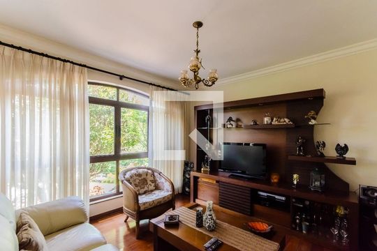 Sala 1 de casa à venda com 3 quartos, 206m² em Jardim da Glória, São Paulo