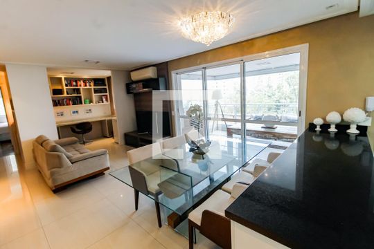 Apartamento para alugar com 2 quartos, 109m² em Vila Andrade, São Paulo