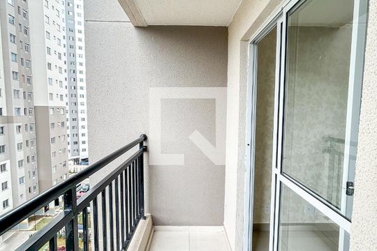 Varanda de apartamento para alugar com 2 quartos, 38m² em Usina Piratininga, São Paulo