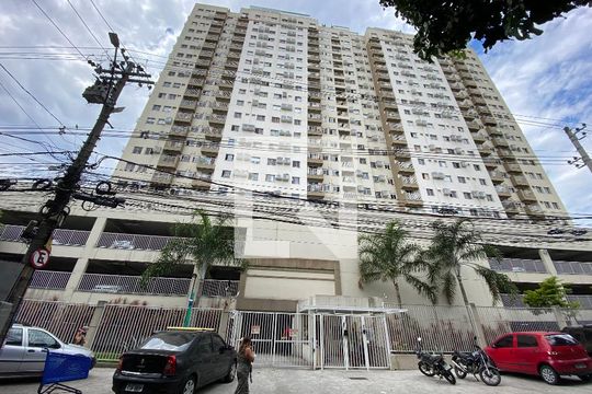 Fachada de apartamento para alugar com 2 quartos, 53m² em Del Castilho, Rio de Janeiro