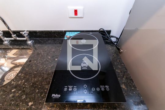 Cozinha de apartamento à venda com 1 quarto, 29m² em Parada Inglesa, São Paulo