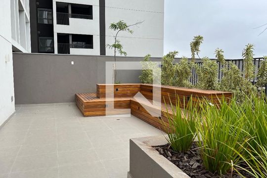 Área comum de kitnet/studio à venda com 0 quarto, 27m² em Saúde, São Paulo