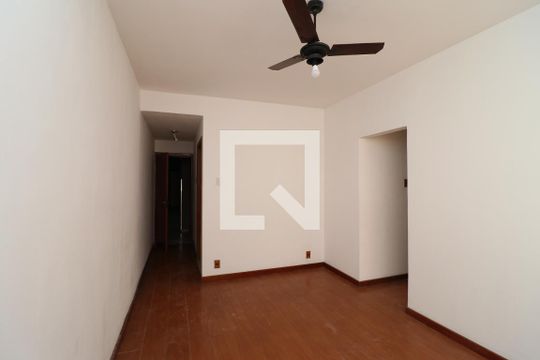 Sala de apartamento à venda com 2 quartos, 52m² em Pitangueiras, Rio de Janeiro
