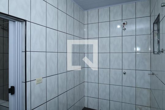 Banheiro de casa à venda com 1 quarto, 60m² em Vila Brasil, São Paulo