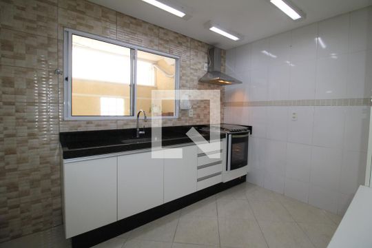 Cozinha de casa de condomínio à venda com 3 quartos, 199m² em Água Fria, São Paulo