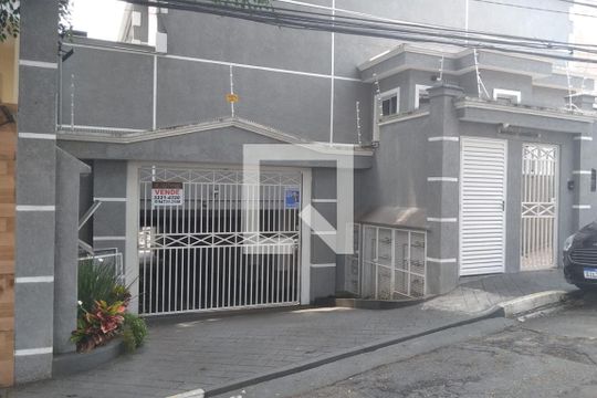 Fachada de casa de condomínio à venda com 3 quartos, 199m² em Água Fria, São Paulo