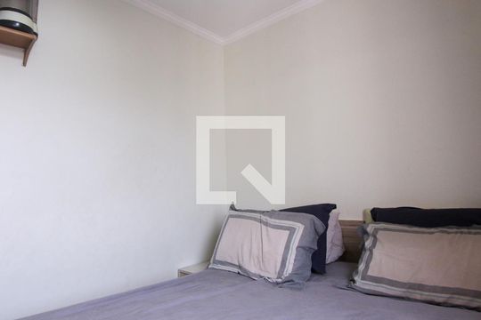 Quarto 2 de apartamento para alugar com 3 quartos, 55m² em Jardim Vila Formosa, São Paulo