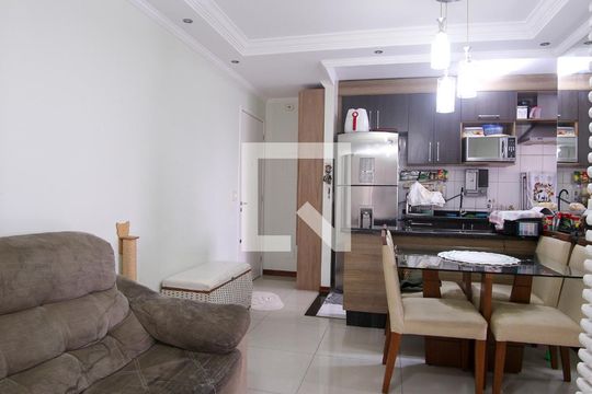 Sala de apartamento para alugar com 3 quartos, 55m² em Jardim Vila Formosa, São Paulo