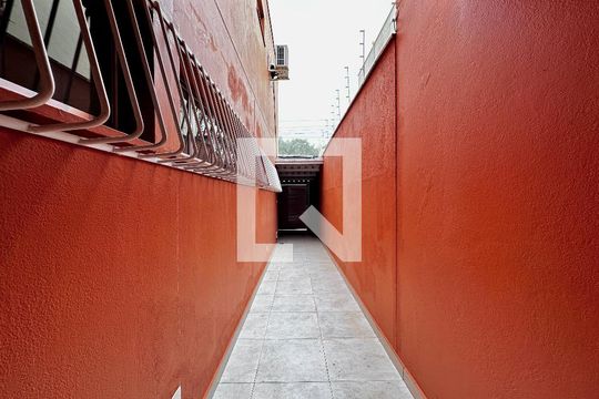 Quintal de casa à venda com 3 quartos, 155m² em Chácara Santo Antônio (zona Sul), São Paulo