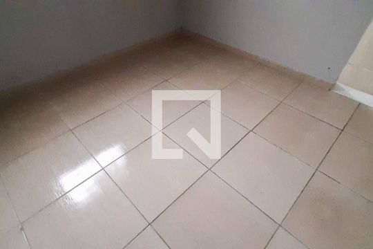 Quarto 1 de casa à venda com 3 quartos, 100m² em Veloso, Osasco