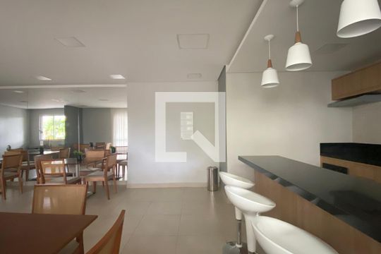 Área comum de apartamento para alugar com 2 quartos, 52m² em Jardim Tupanci, Barueri