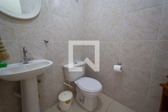 Banheiro de casa à venda com 3 quartos, 150m² em Vila Alpina, São Paulo