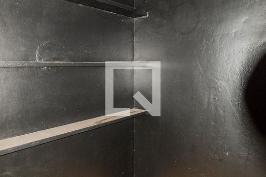 Despensa de casa à venda com 3 quartos, 297m² em Vila Metalúrgica, Santo André