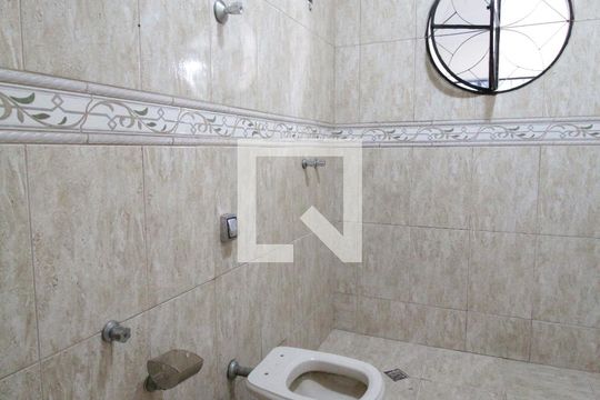 Banheiro Social de casa para alugar com 3 quartos, 360m² em Letícia, Belo Horizonte