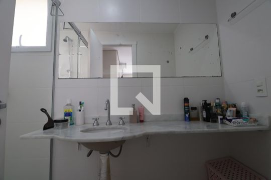 Banheiro da Suíte de apartamento à venda com 3 quartos, 77m² em Marechal Rondon, Canoas