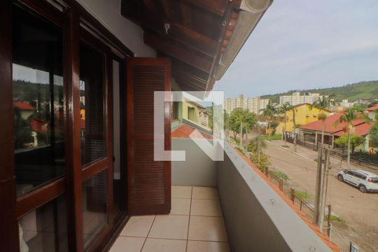 Suíte - Varanda de casa à venda com 3 quartos, 230m² em Morro Santana, Porto Alegre