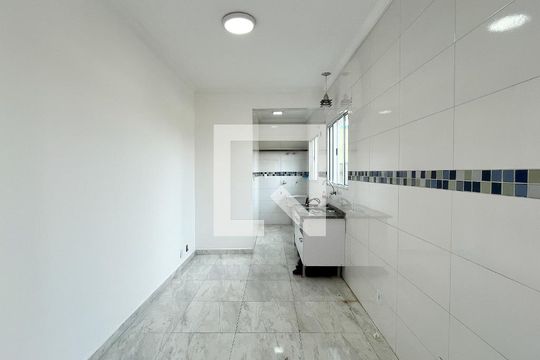 Sala/Cozinha de kitnet/studio para alugar com 1 quarto, 35m² em Vila dos Remedios, São Paulo