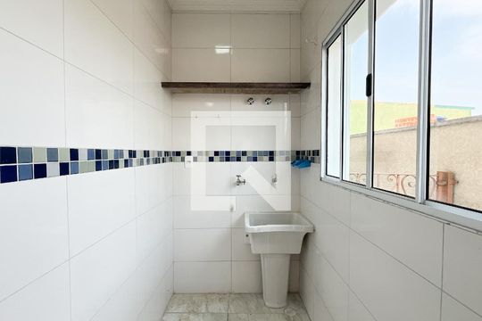 Cozinha e Área de Serviço de kitnet/studio para alugar com 1 quarto, 35m² em Vila dos Remedios, São Paulo