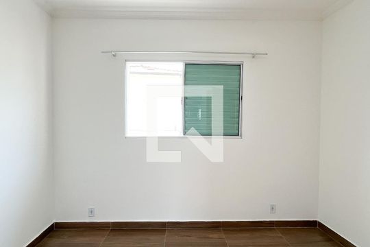 Quarto de kitnet/studio para alugar com 1 quarto, 35m² em Vila dos Remedios, São Paulo