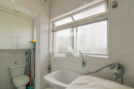 Área de Serviço de apartamento à venda com 3 quartos, 65m² em Vila Leonor, Guarulhos