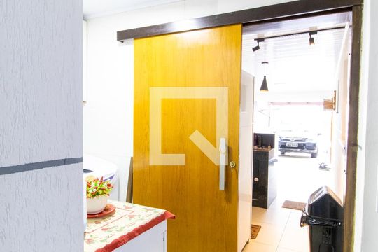 Área de Serviço de casa para alugar com 3 quartos, 110m² em Jardim Cláudia, Pinhais