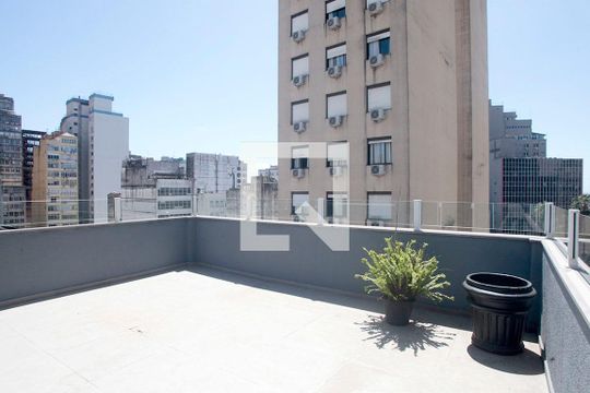 Área Comum - Terraço de kitnet/studio à venda com 1 quarto, 30m² em Centro Histórico, Porto Alegre