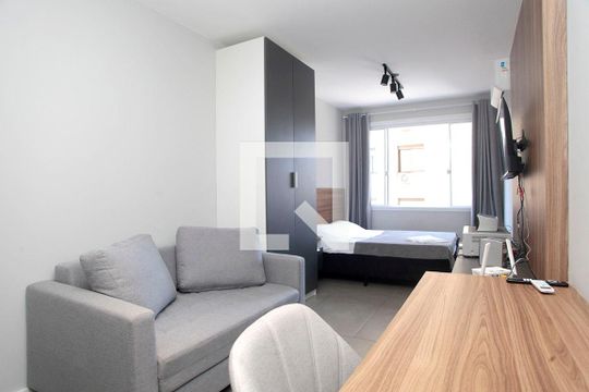 Studio  de kitnet/studio à venda com 1 quarto, 30m² em Centro Histórico, Porto Alegre