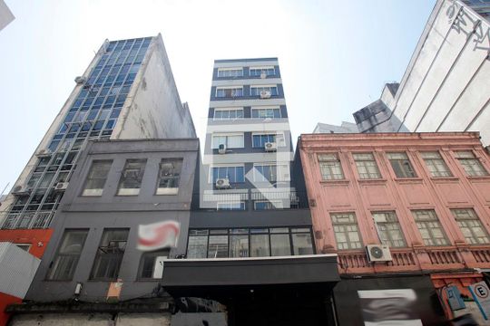 Fachada de kitnet/studio à venda com 1 quarto, 30m² em Centro Histórico, Porto Alegre