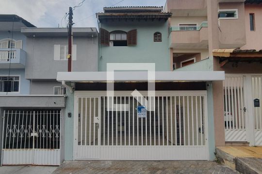 Fachada de casa para alugar com 4 quartos, 265m² em Parque Terra Nova Ii, São Bernardo do Campo