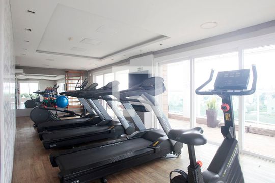 Área comum - Academia de kitnet/studio à venda com 1 quarto, 32m² em Independência, Porto Alegre