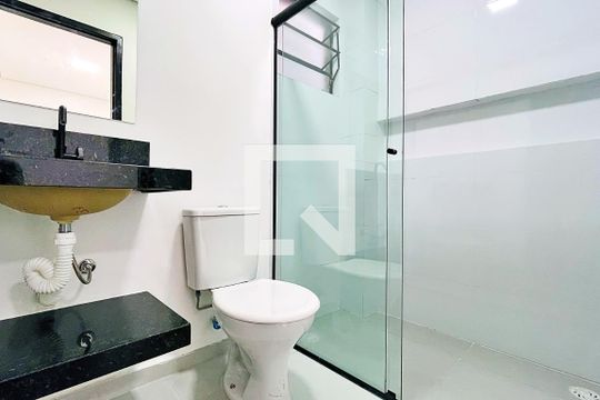 Banheiro de apartamento para alugar com 1 quarto, 30m² em Gopoúva, Guarulhos
