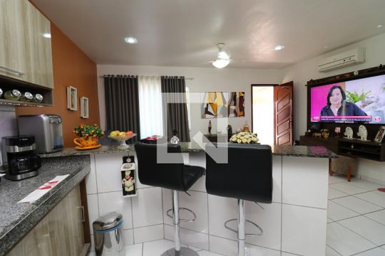 Cozinha de casa à venda com 2 quartos, 80m² em Jardim Guanabara, Rio de Janeiro