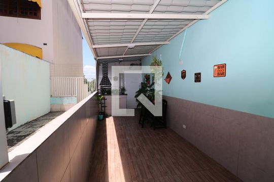 Área externa de casa à venda com 2 quartos, 80m² em Jardim Guanabara, Rio de Janeiro