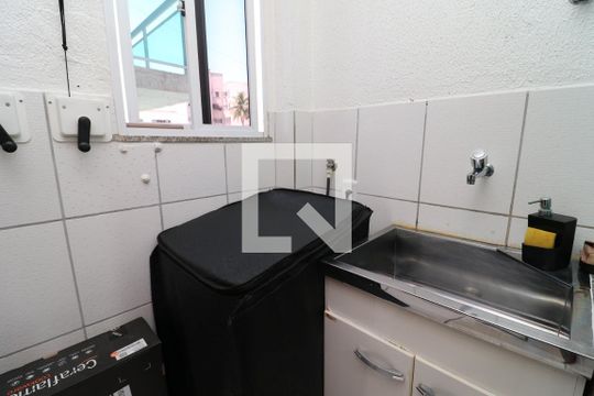 Área de Serviço de casa à venda com 2 quartos, 80m² em Jardim Guanabara, Rio de Janeiro