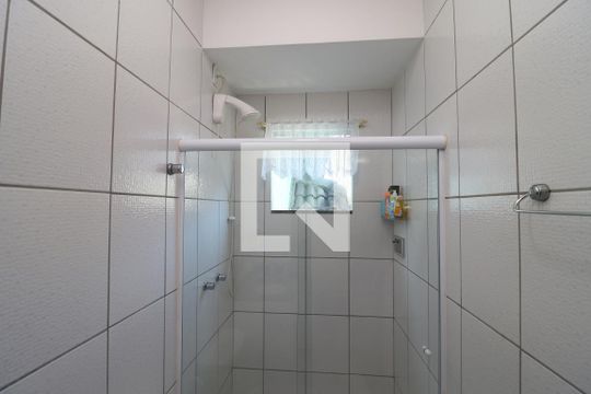 Banheiro da Suíte de casa à venda com 2 quartos, 80m² em Jardim Guanabara, Rio de Janeiro