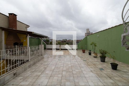 Varanda externa de casa para alugar com 4 quartos, 250m² em Cangaíba, São Paulo