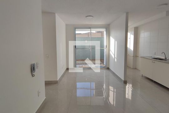 Sala de apartamento à venda com 2 quartos, 57m² em Vila Palácios, Campinas