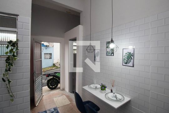 Sala/Cozinha de kitnet/studio à venda com 10 quartos, 125m² em Vila Gustavo, São Paulo