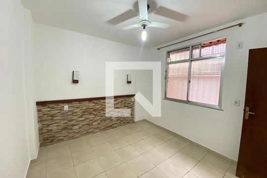 Quarto de apartamento à venda com 1 quarto, 40m² em Bonsucesso, Rio de Janeiro