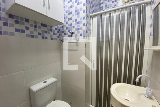 Banheiro de apartamento à venda com 1 quarto, 40m² em Bonsucesso, Rio de Janeiro