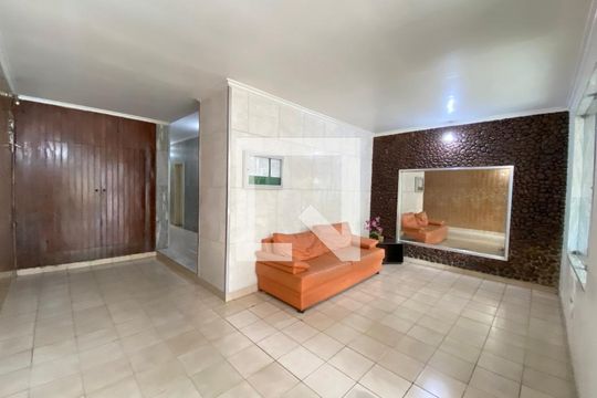 Hall social de apartamento à venda com 1 quarto, 40m² em Bonsucesso, Rio de Janeiro
