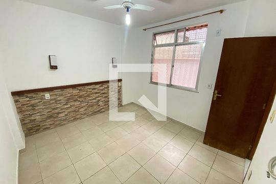 Quarto de apartamento à venda com 1 quarto, 40m² em Bonsucesso, Rio de Janeiro