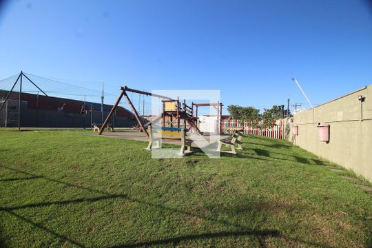 Área comum - Playground de casa de condomínio à venda com 2 quartos, 80m² em Olaria, Canoas