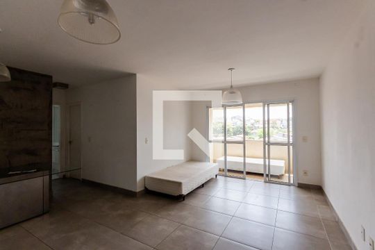 Apartamento à venda com 2 quartos, 75m² em Vila Camilópolis, Santo André