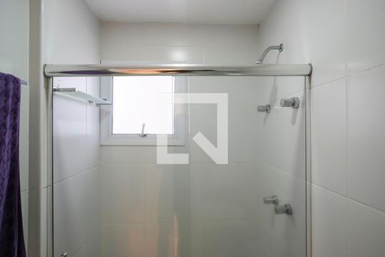 Banheiro da suíte de apartamento para alugar com 2 quartos, 69m² em Santa Maria, São Caetano do Sul