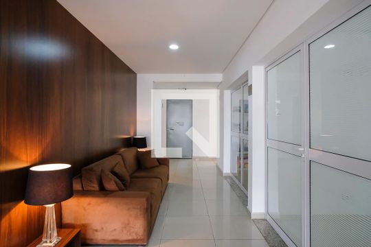 Hall de entrada de apartamento para alugar com 2 quartos, 69m² em Santa Maria, São Caetano do Sul